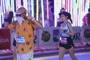 BIB: 44154, 46125
                            <button type="button" onclick="openModal(23218339)" class="btn btn-primary btn-sm float-right btn-popup" data-toggle="modal" data-target=".modal-high-quality">
                        <i class="fas fa-shopping-cart"></i> Add to Cart
                    </button>
                                            <button type="button" onclick="isThisMe(23218339, true)" class="btn btn-success btn-sm float-right btn-popup btn-isme hidden" data-toggle="tooltip" data-placement="bottom" title="นี่คือรูปของคุณใช่ไหม คลิกที่นี่เพื่อเอาเข้าอัลบั้ม">
                        <i class="fas fa-plus"></i> Add to album
                    </button>
                    <button type="button" onclick="isThisMe(23218339, false)" class="btn btn-warning btn-sm float-right btn-popup btn-isnotme hidden">
                        <i class="fas fa-ban"></i> Remove from album
                    </button>